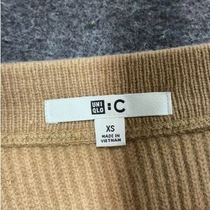 100% Wool Knit Skirt